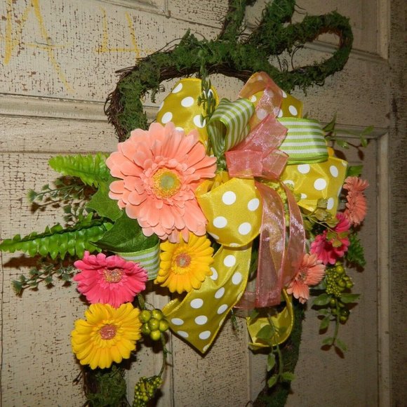 Easter Wreath Bunny Rabbit Spring Door Wreath Grapevine & Moss - Picture 3 of 4